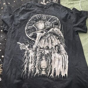 Hot Topic Black Gothic Graphic Tee